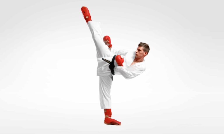 Karate-Lessons-Igor-Dyachenko-768x461